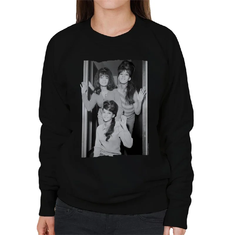 TV Times The Ronettes Wave Women's Sweatshirt