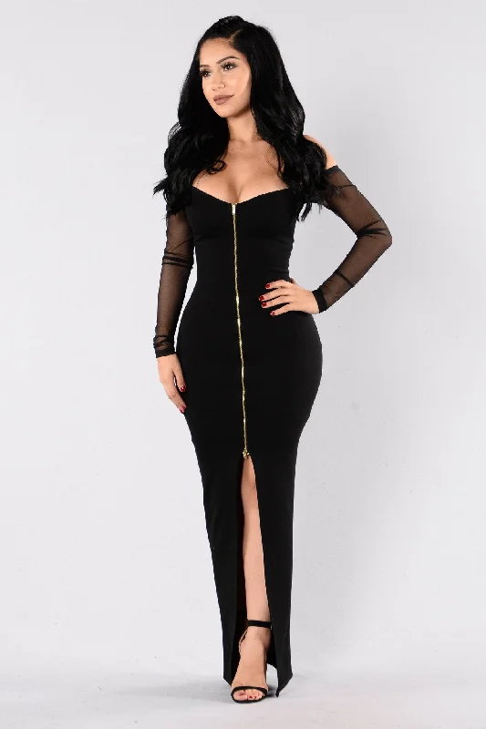 Morticia Dress - Black