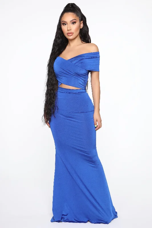 Cut For Elegance Off Shoulder Maxi Dress - Light Royal